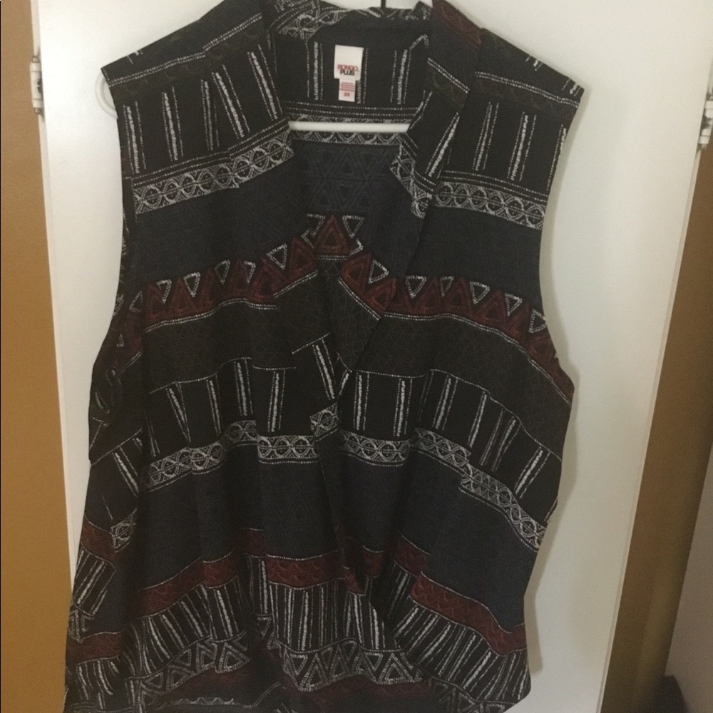 Sleeveless black top